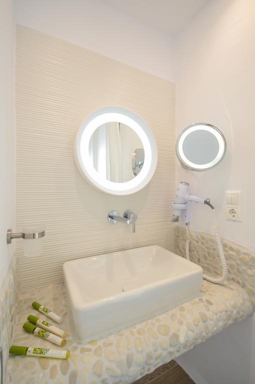 Cyano Suites Naxos City Exterior photo