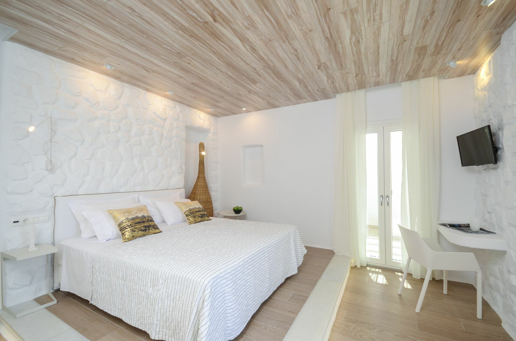 Cyano Suites Naxos City Exterior photo